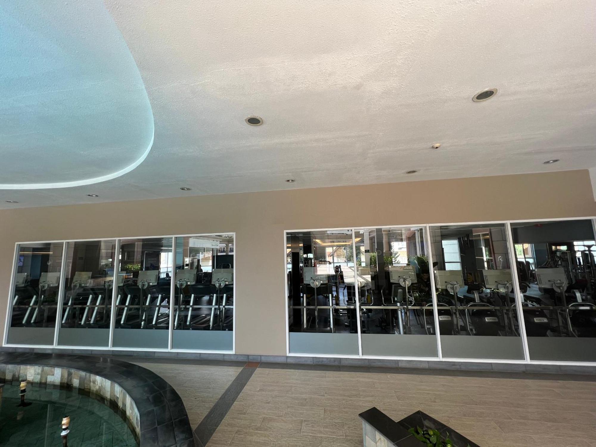 Diny Aparthotel - Rooftop Pool - The Manor 2 Хошимин Экстерьер фото